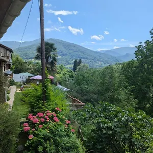 De La Ouedolle Hébergement de vacances Sengouagnet