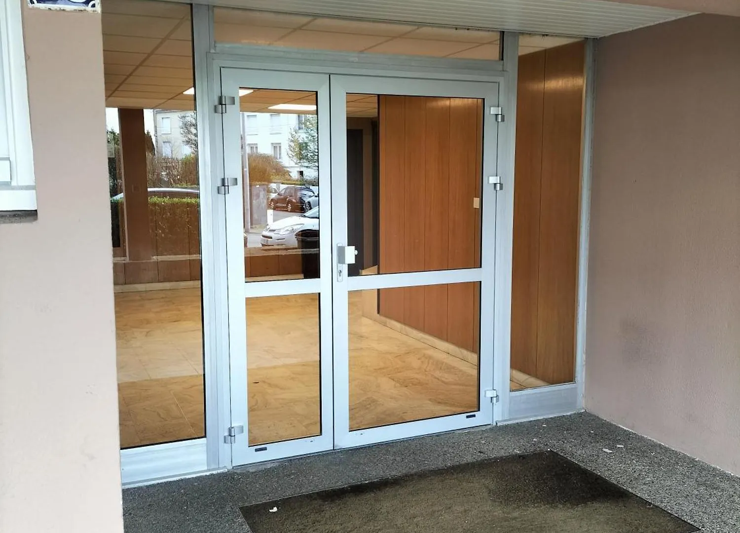 Appartement Lumineux 70 M2 Proche Centre Brest 0*,  France